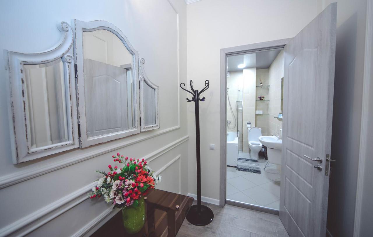 Under The Mountain Apartment Tbilisi Exterior photo